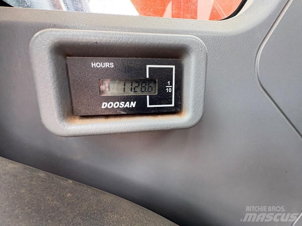 Doosan Dx140lcr-5 Vikšriniai ekskavatoriai
