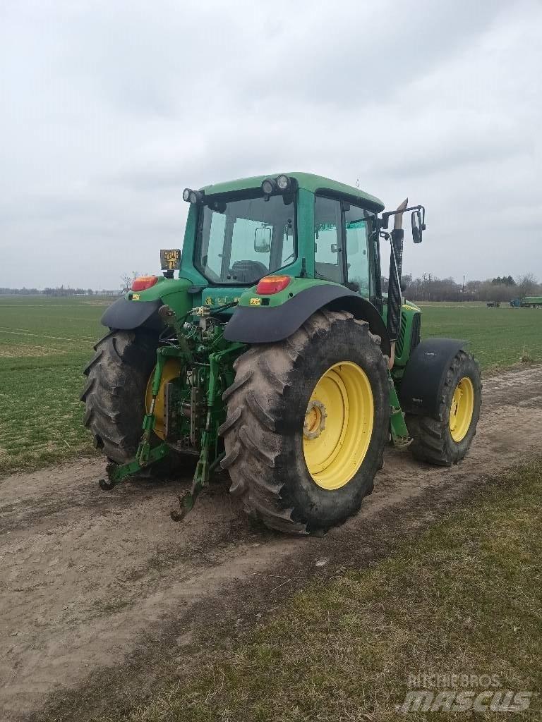 John Deere 6820 AQ Traktoriai