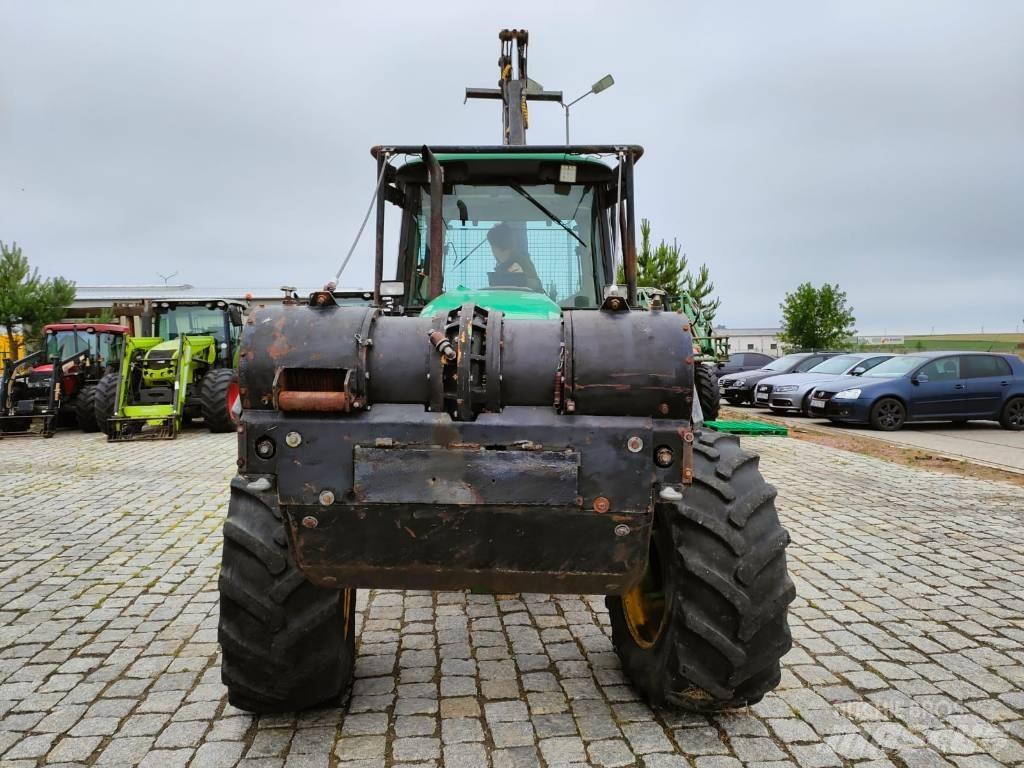 John Deere 6520 Miško traktoriai
