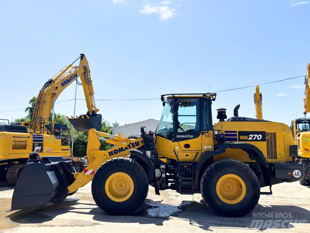 Komatsu WA270-8E0 Naudoti ratiniai krautuvai