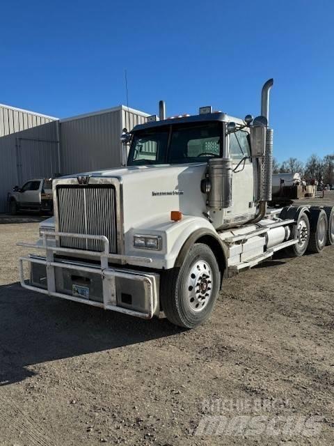 Western Star 4900 Naudoti vilkikai
