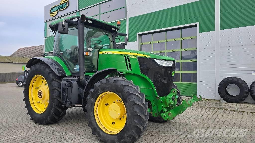 John Deere 7230 R Traktoriai