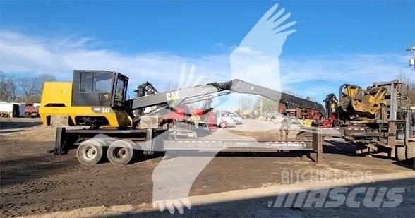 CAT 559C Strėliniai krautuvai