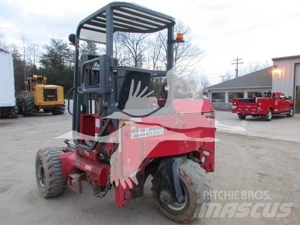 Moffett M5500N Ant sunkvežimių montuojami šakiniai krautuvai