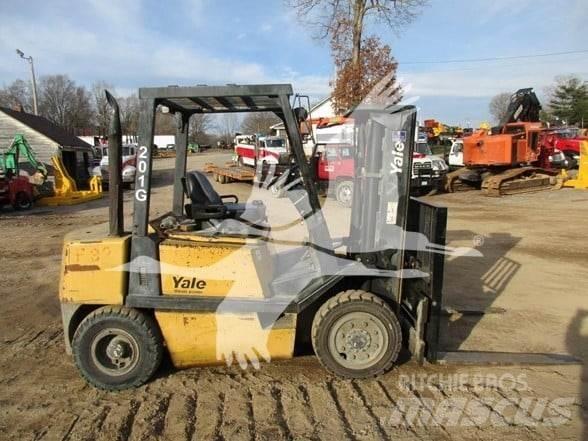 Yale GDP080LG Dyzeliniai krautuvai