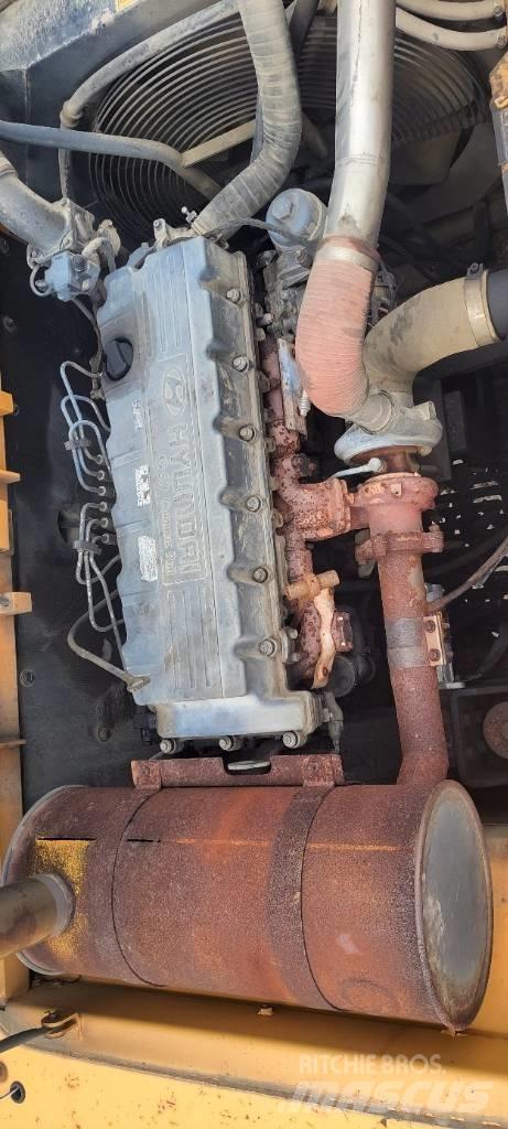 Hyundai Robex 300 LC Vikšriniai ekskavatoriai