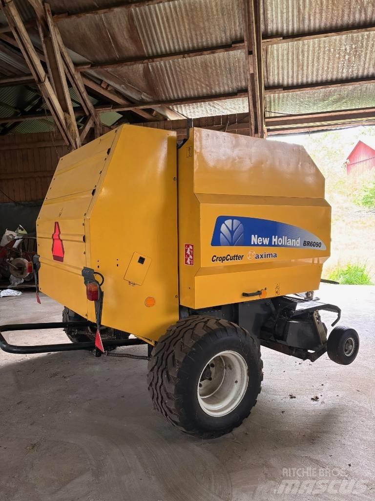 New Holland BR 6090 Ritinių presai