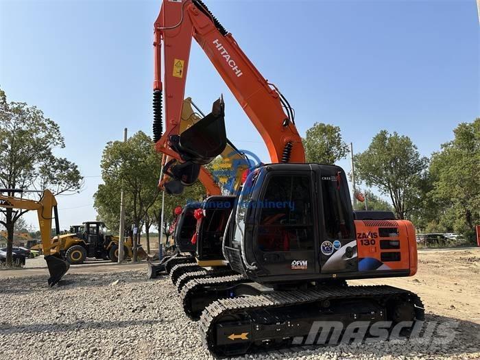 Hitachi ZX 130 Vikšriniai ekskavatoriai