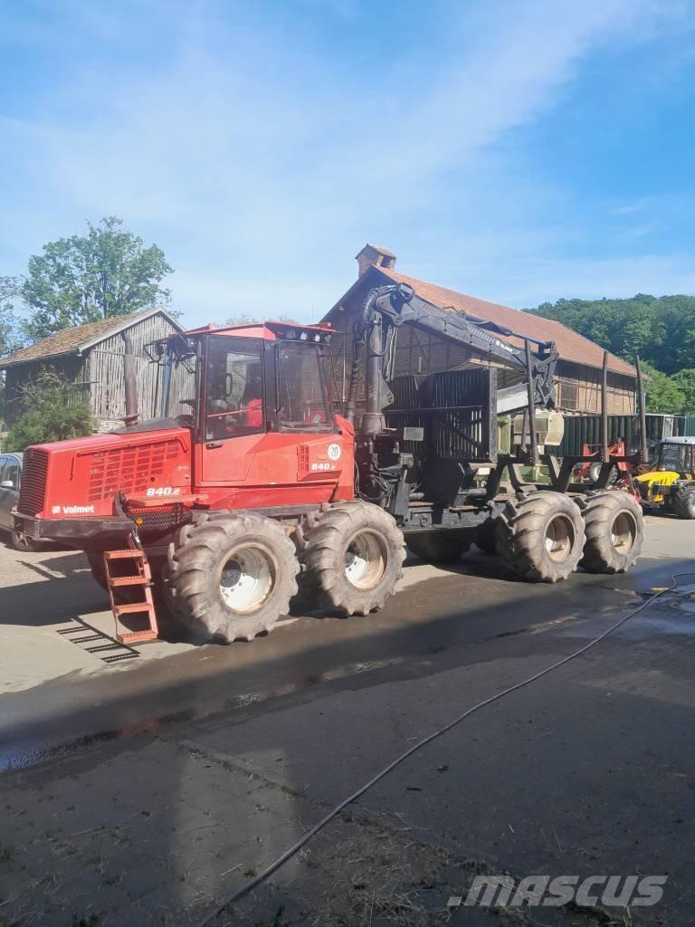 Valmet 840.2 Naudoti miškovežiai (Forvarderiai)