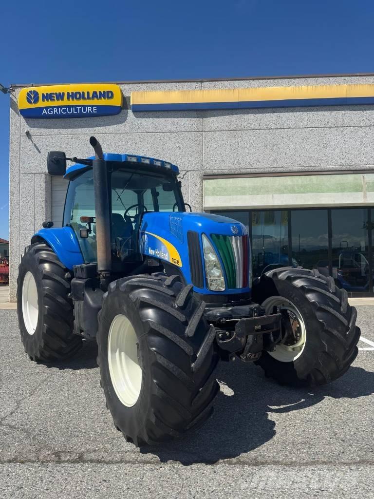 New Holland TG 285 Traktoriai