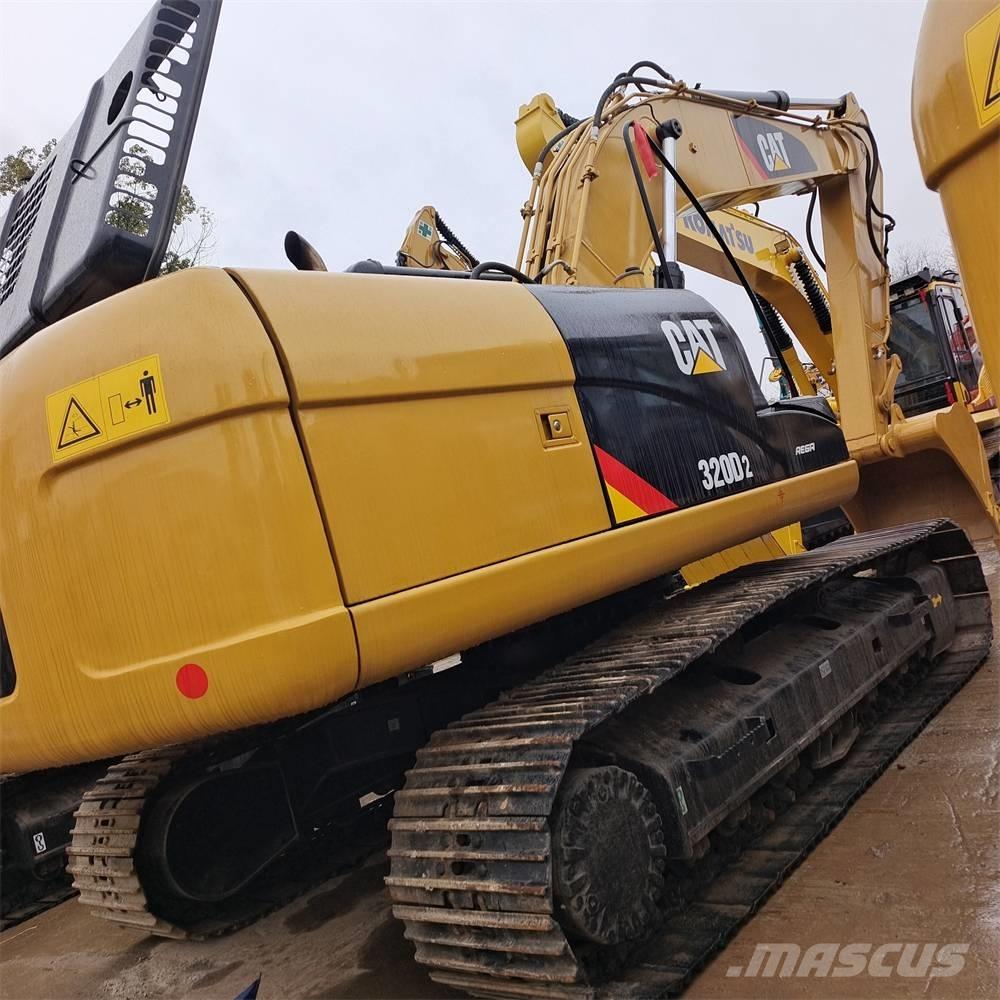 CAT 320 D L Vikšriniai ekskavatoriai