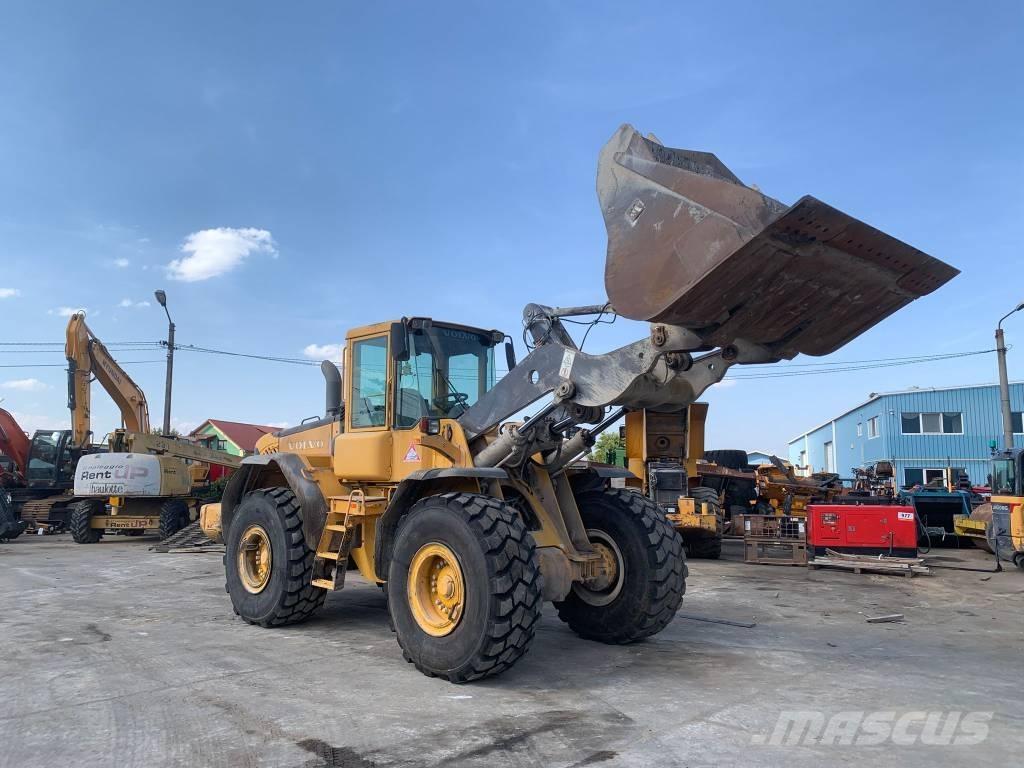 Volvo L 110 E Naudoti ratiniai krautuvai