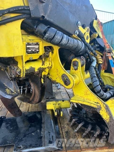 John Deere H414 Miško technika (Harvesteriai)