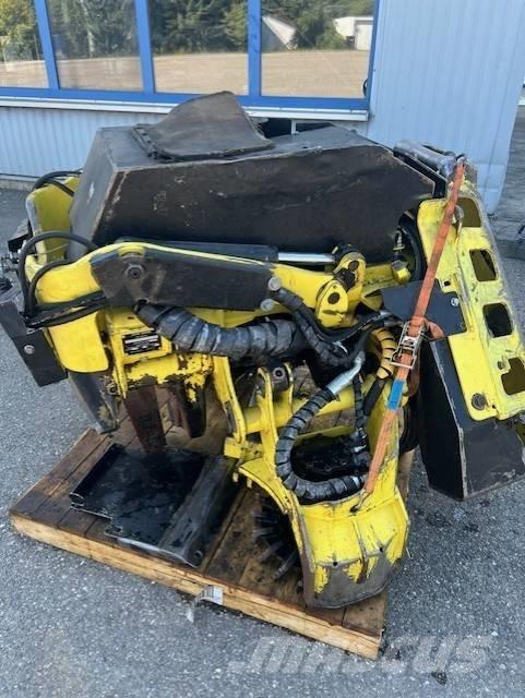 John Deere H414 Miško technika (Harvesteriai)