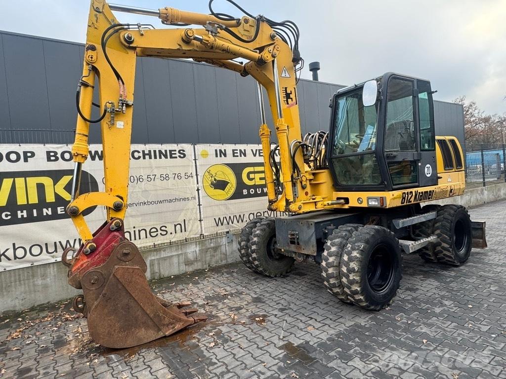 Kramer-allrad 812 Vidutinės galios ekskavatoriai 7-12 t