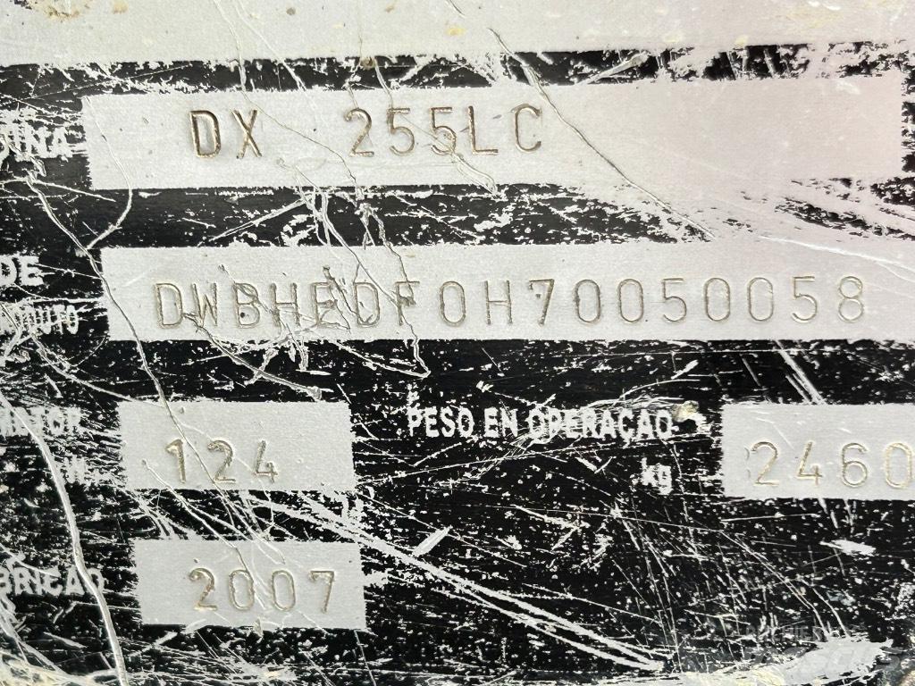 Doosan DX 255 LC Vikšriniai ekskavatoriai