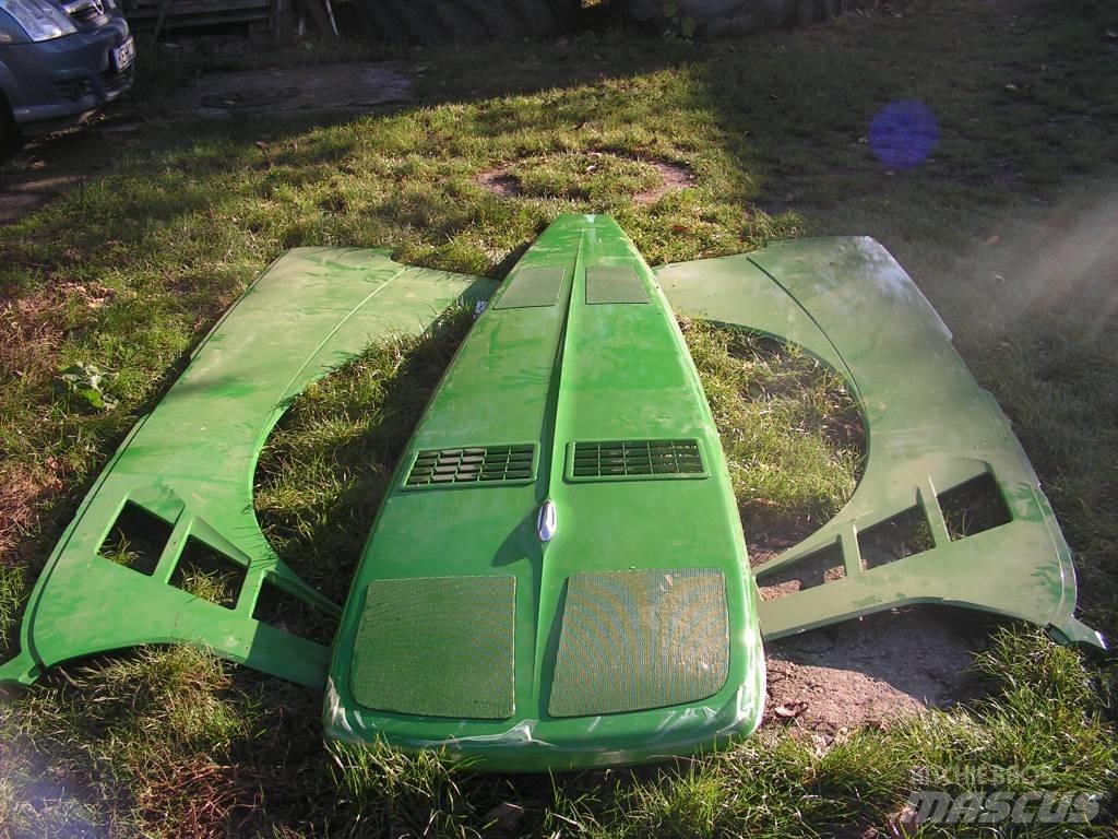 John Deere 8230 Važiuoklė ir suspensija