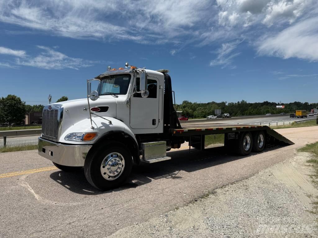 Peterbilt 348 Pagalbos kelyje automobiliai