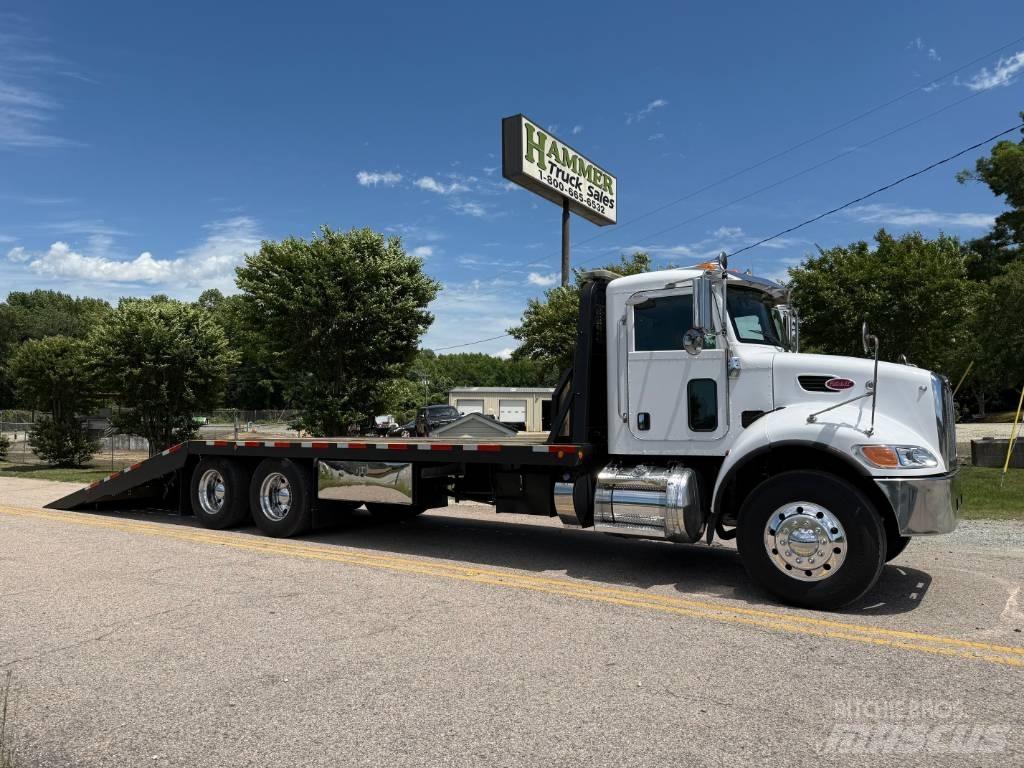 Peterbilt 348 Pagalbos kelyje automobiliai