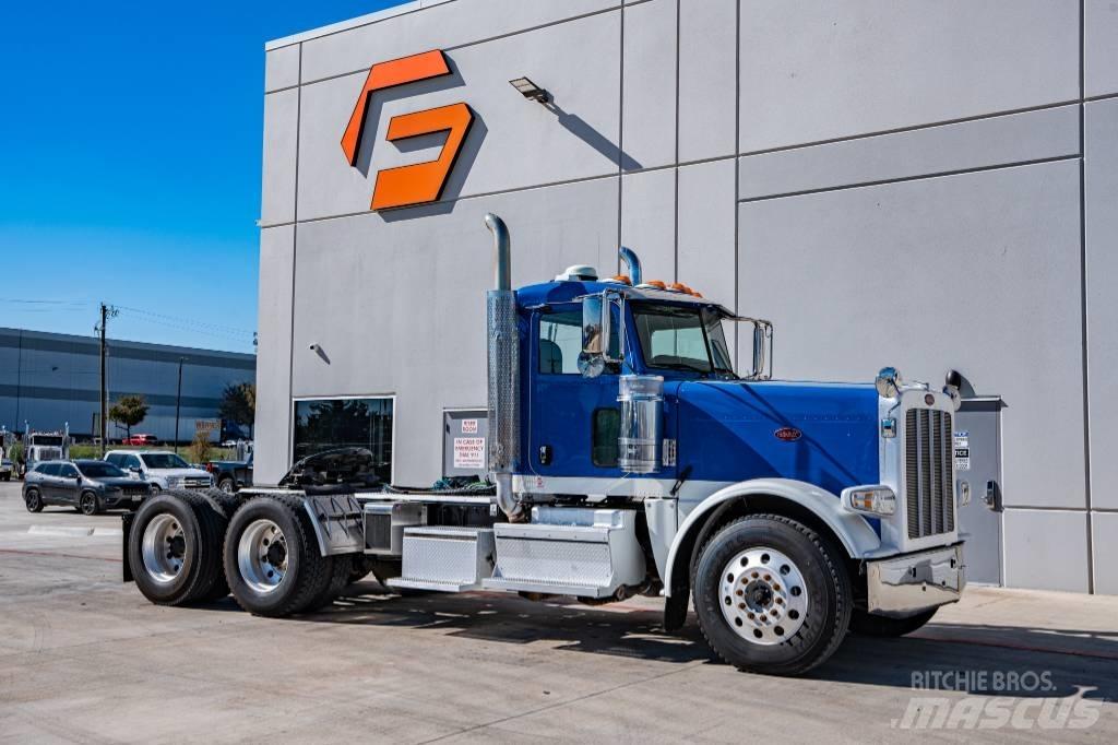 Peterbilt 389 Naudoti vilkikai