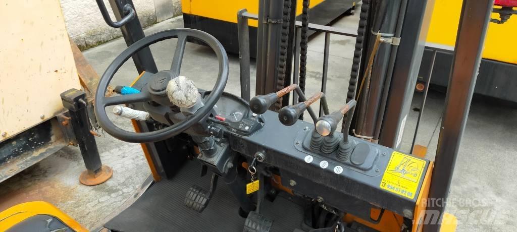Samsung SF 20 D Dyzeliniai krautuvai