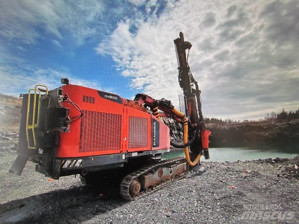 Sandvik DX 800 Žemės paviršiaus gręžimo technika
