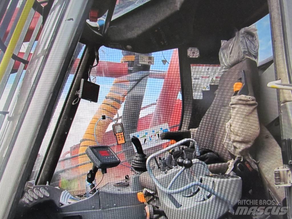 Sandvik DX 800 Žemės paviršiaus gręžimo technika
