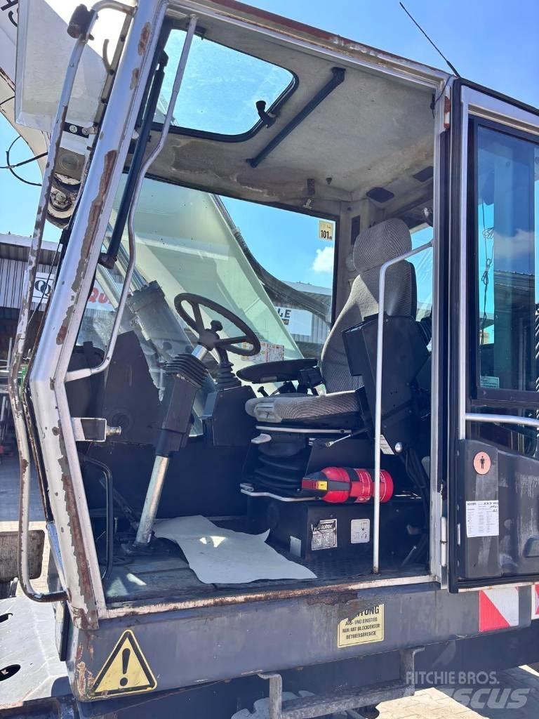 Fuchs MHL 320 Atliekų / pramoniniai krautuvai