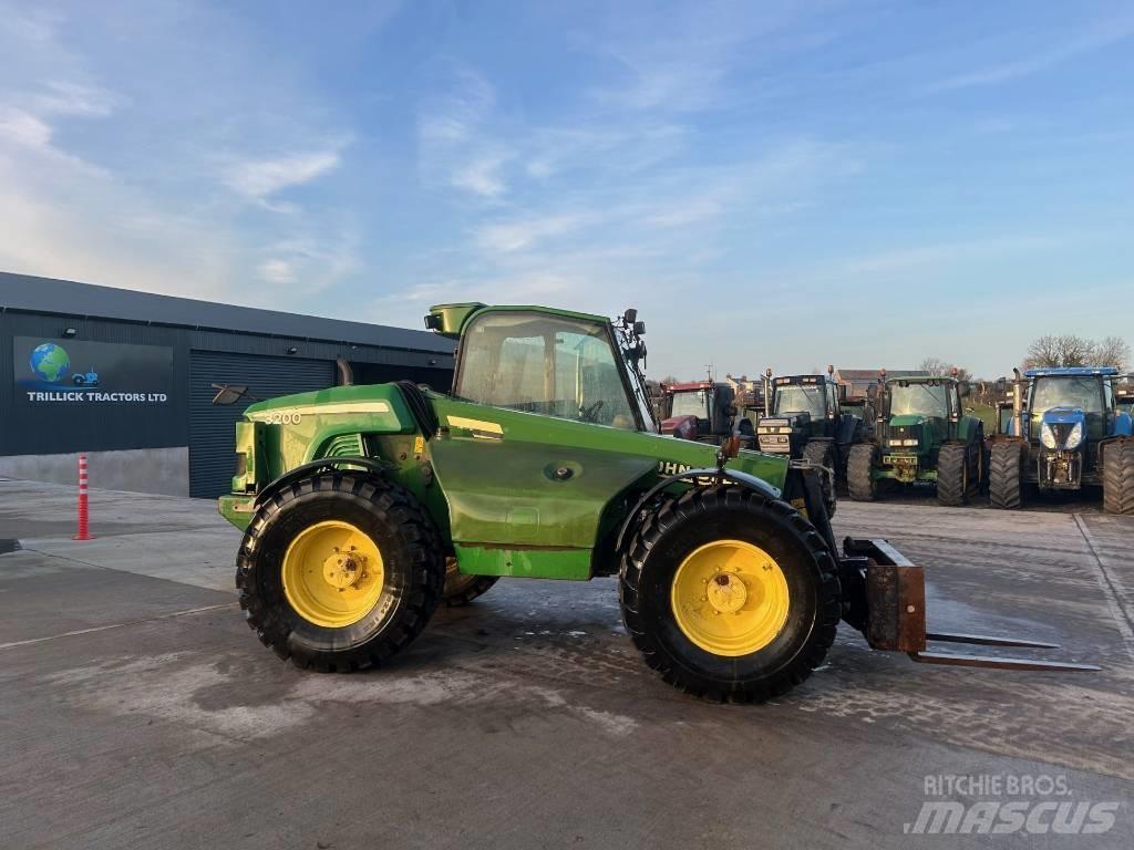John Deere 3200 Teleskopiniai krautuvai