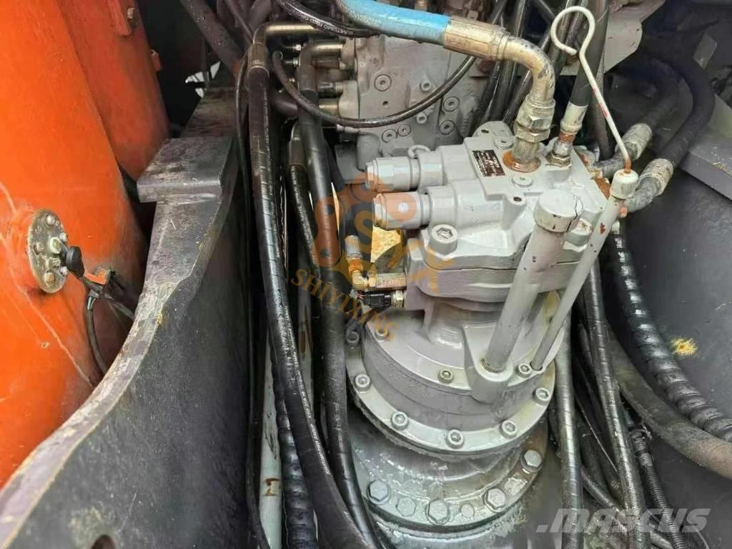 Hitachi ZX200-5G Vikšriniai ekskavatoriai