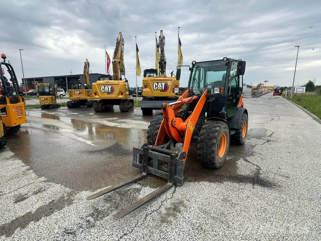 Komatsu WA 70 Naudoti ratiniai krautuvai