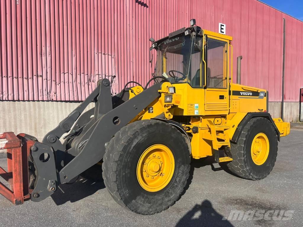 Volvo L 70 C Naudoti ratiniai krautuvai