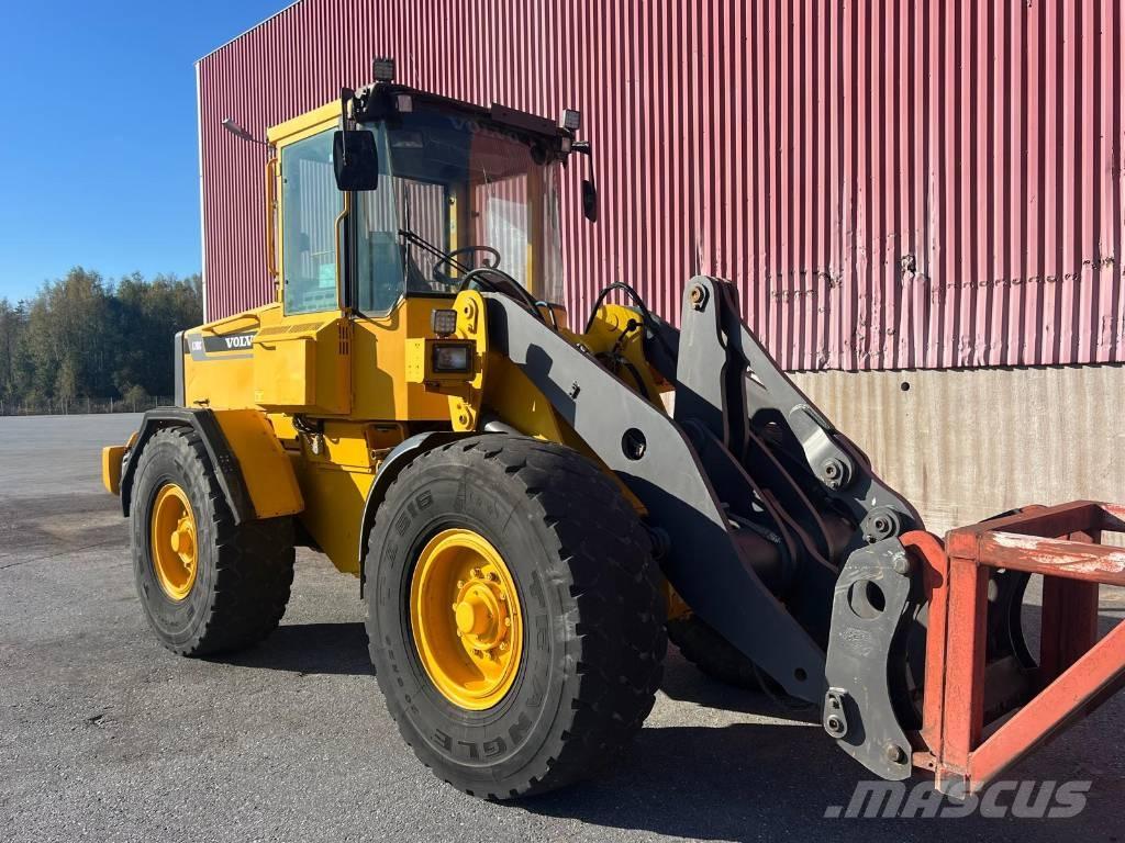 Volvo L 70 C Naudoti ratiniai krautuvai