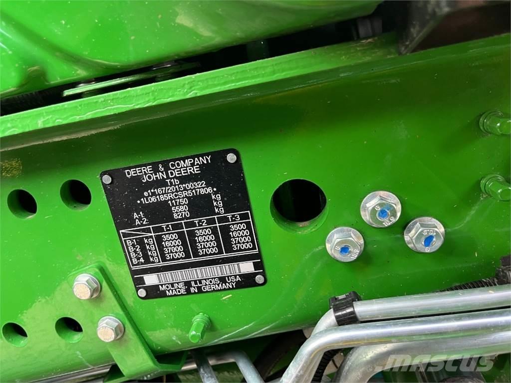 John Deere 6R250 Traktoriai