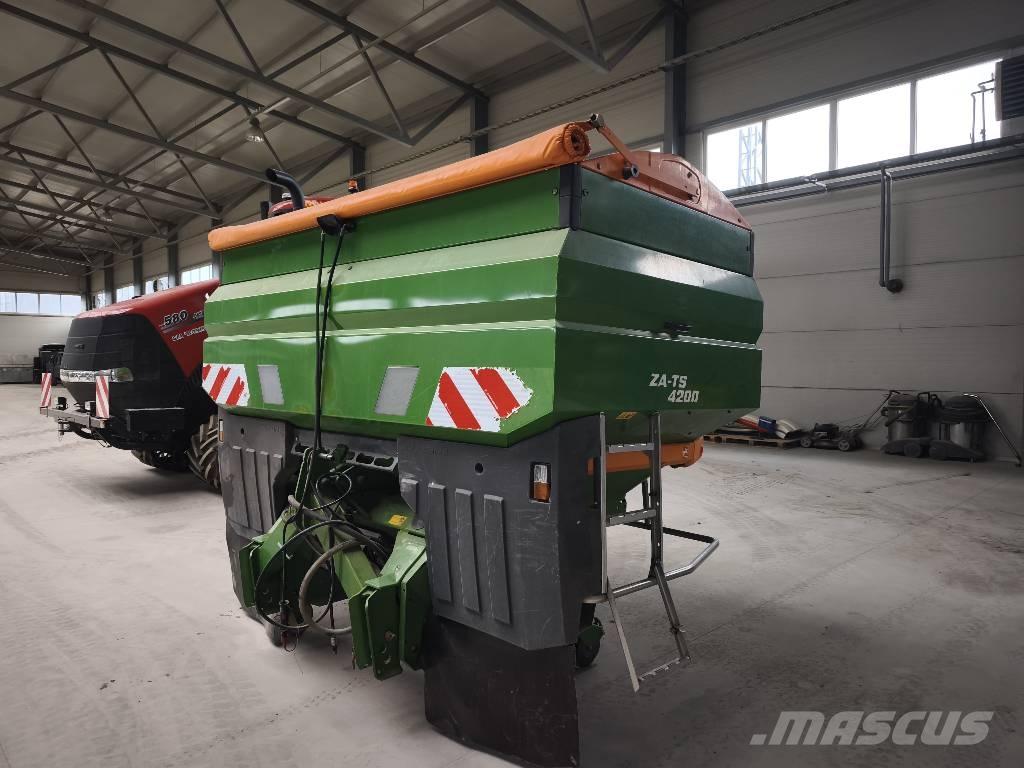 Amazone ZA-TS 4200 Mineralinių trąšų barstytuvai