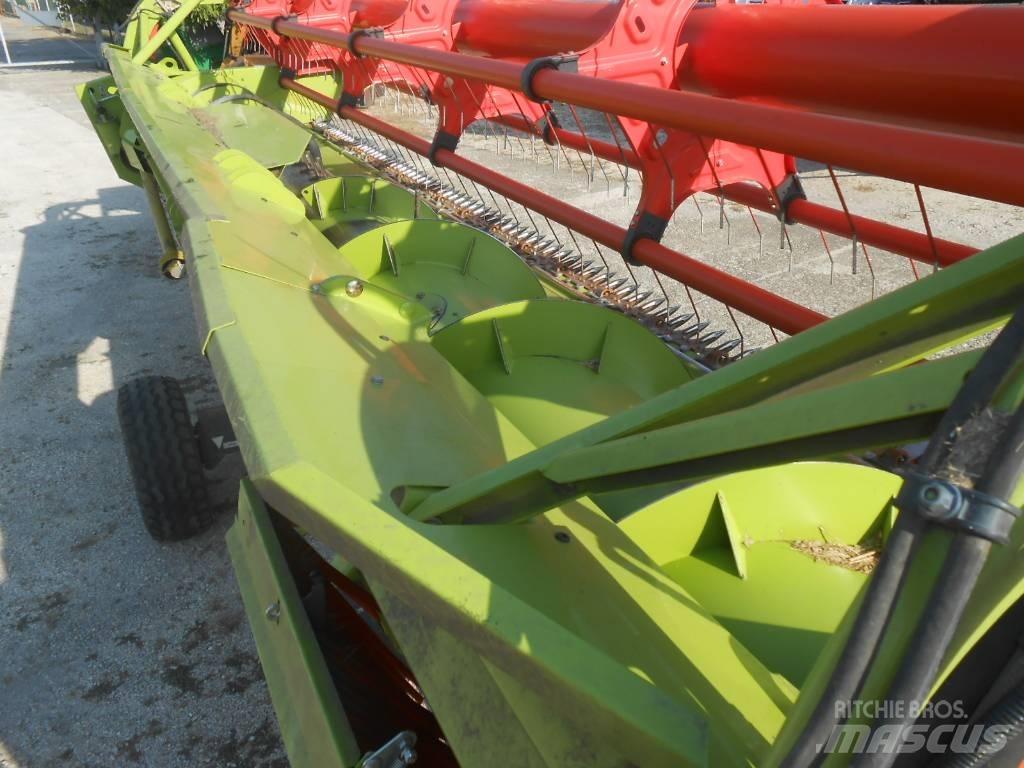 CLAAS Tucano 440 Derliaus nuėmimo kombainai
