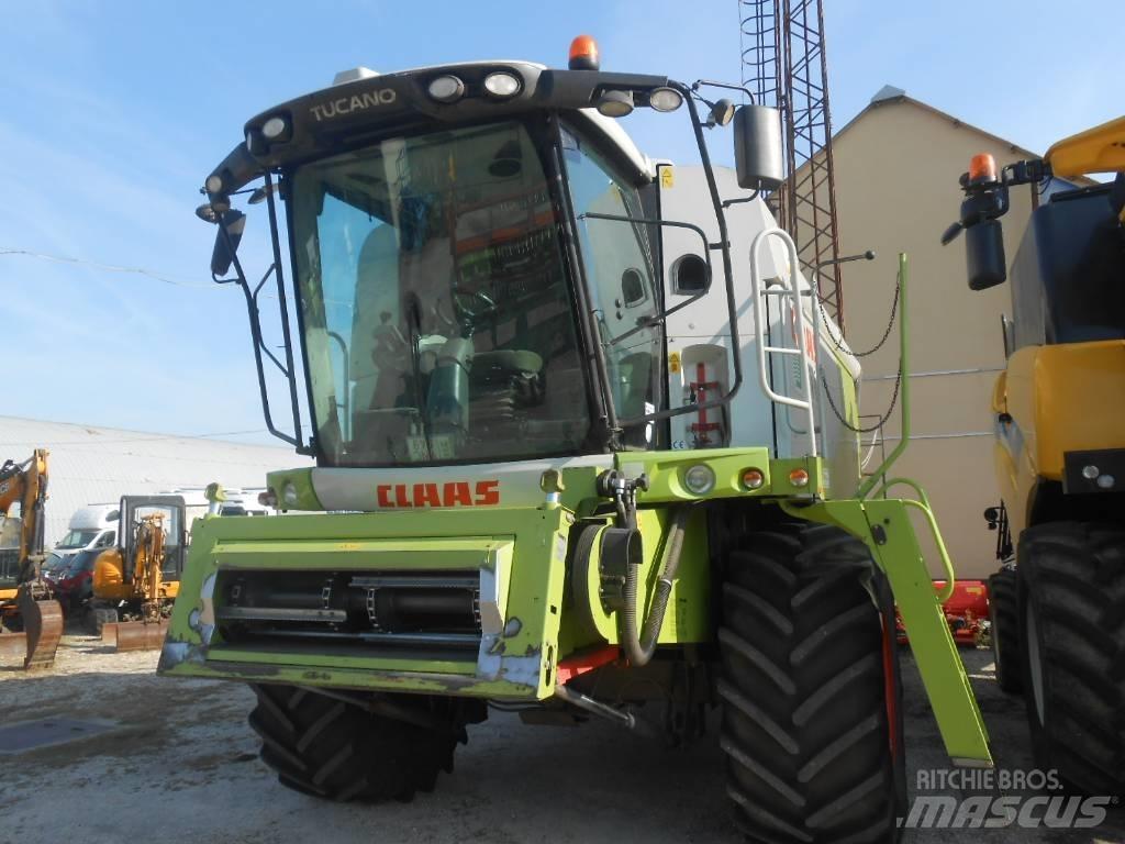 CLAAS Tucano 440 Derliaus nuėmimo kombainai