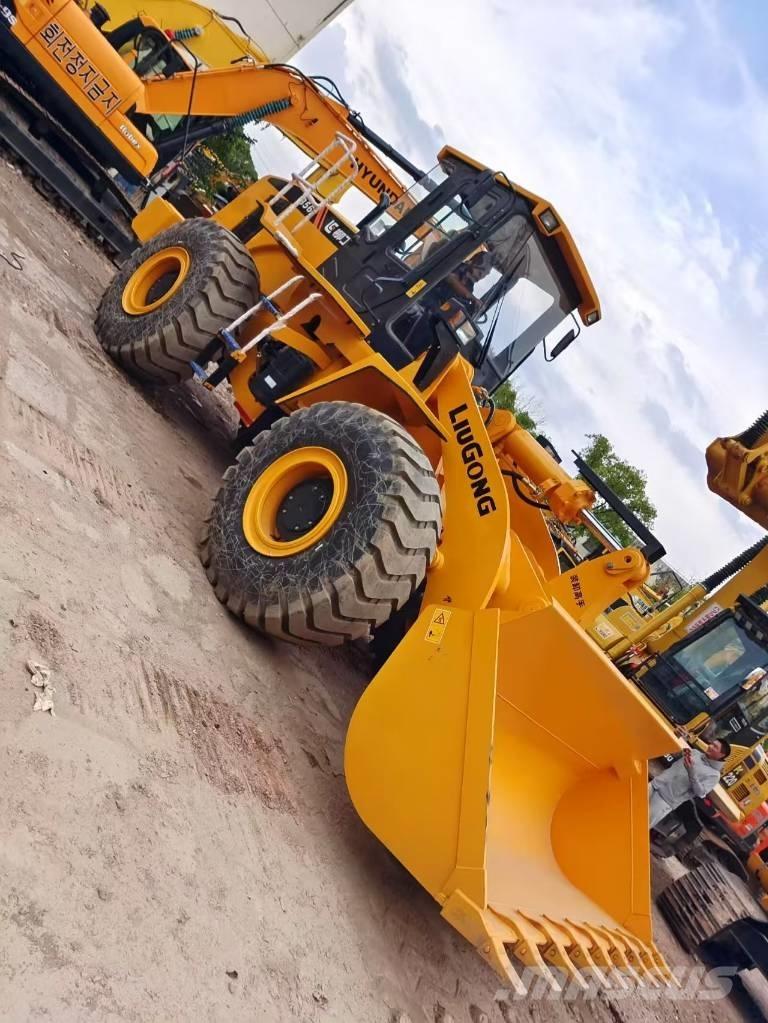 LiuGong 856 H Naudoti ratiniai krautuvai