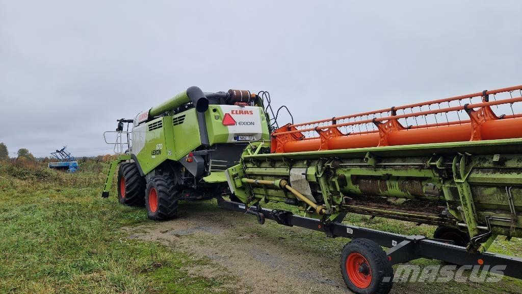 CLAAS Lexion 670 Derliaus nuėmimo kombainai