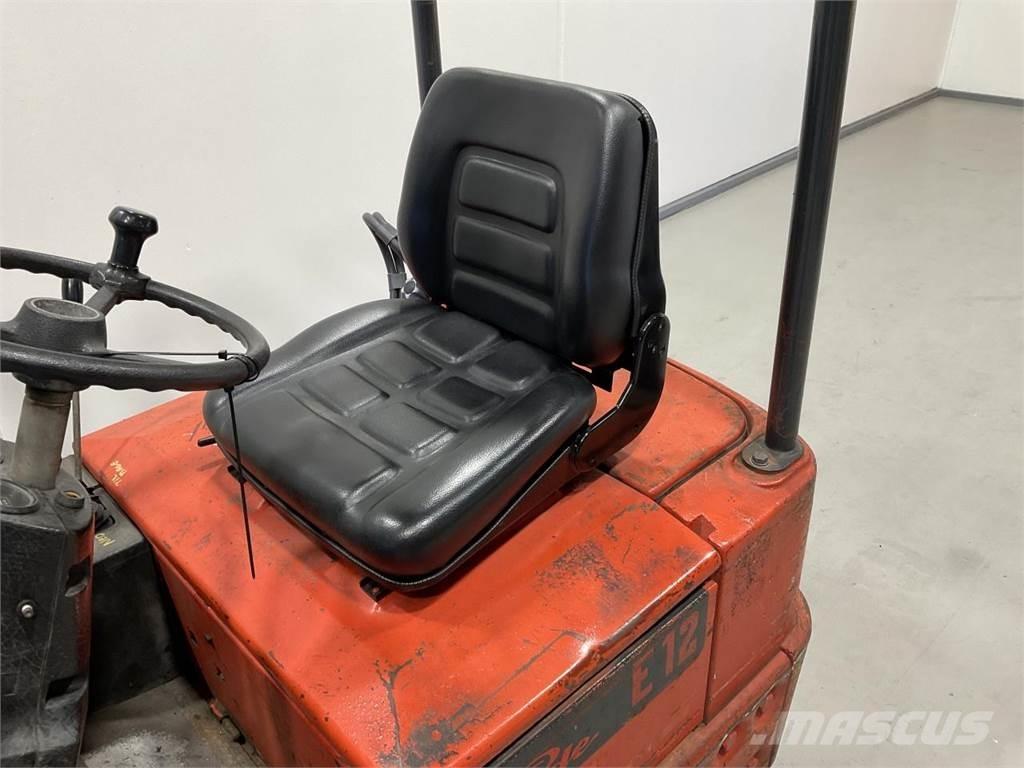 Linde E12 Elektriniai šakiniai krautuvai