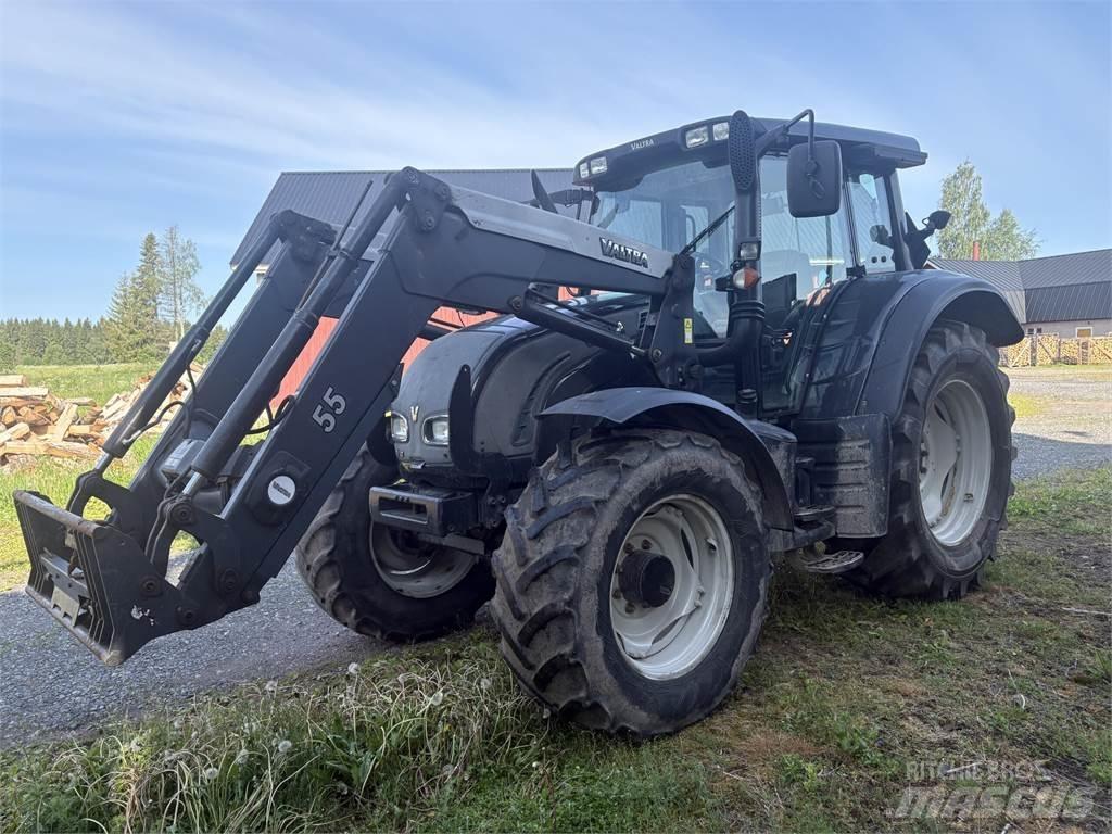 Valtra N122 Traktoriai