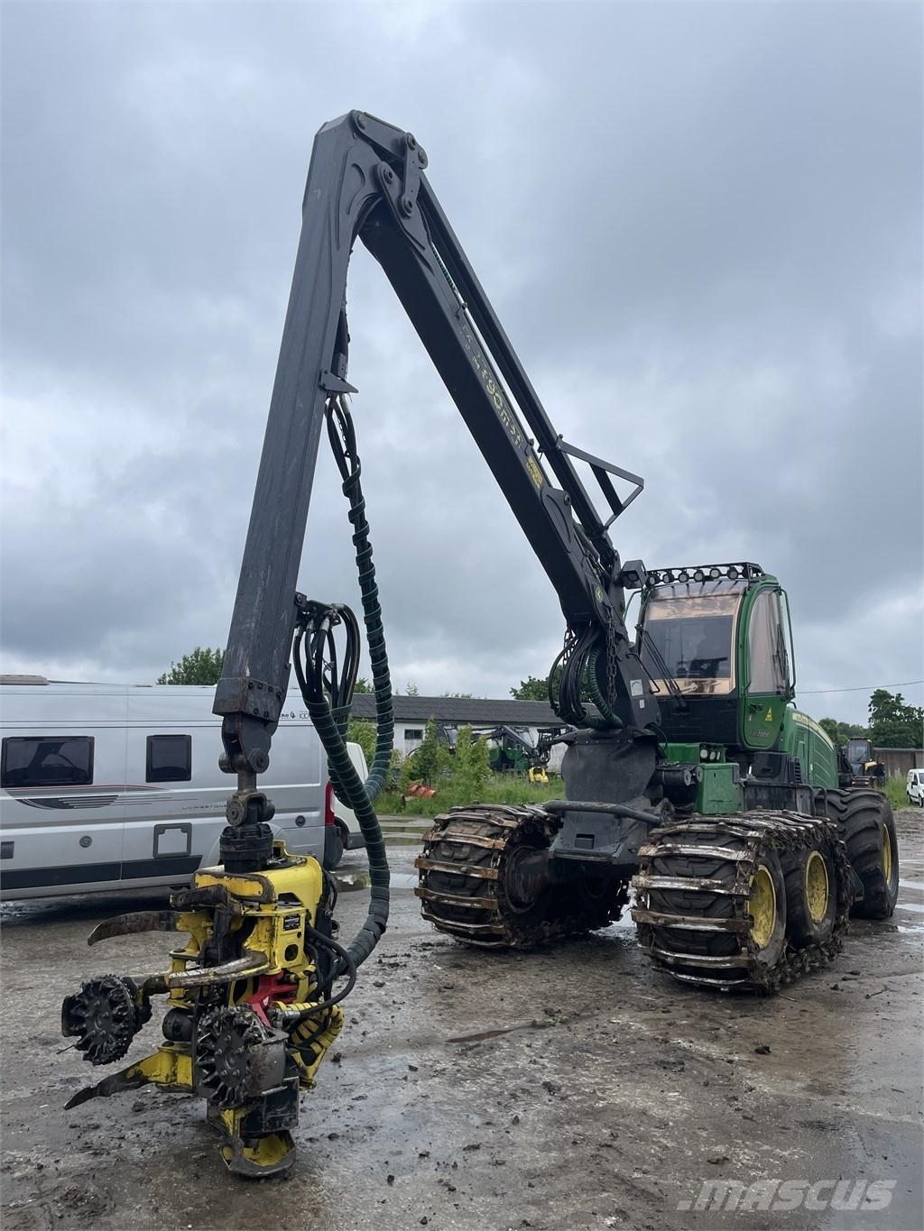 John Deere 1070 G Miško technika (Harvesteriai)
