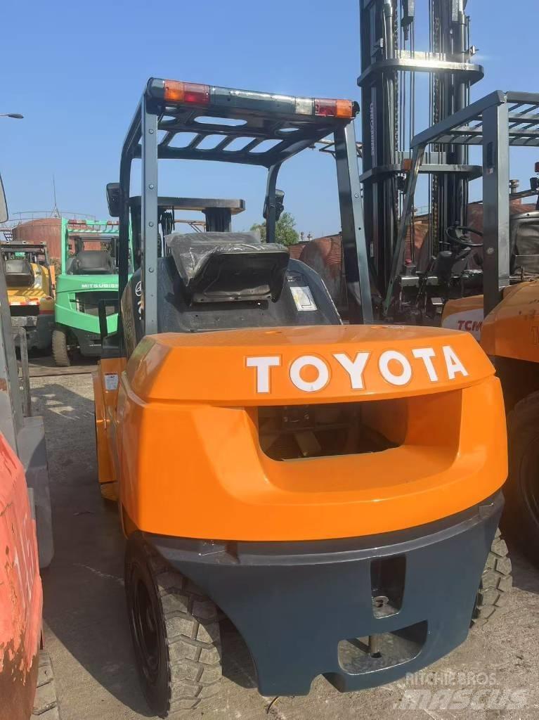 Toyota FD 50 Dyzeliniai krautuvai