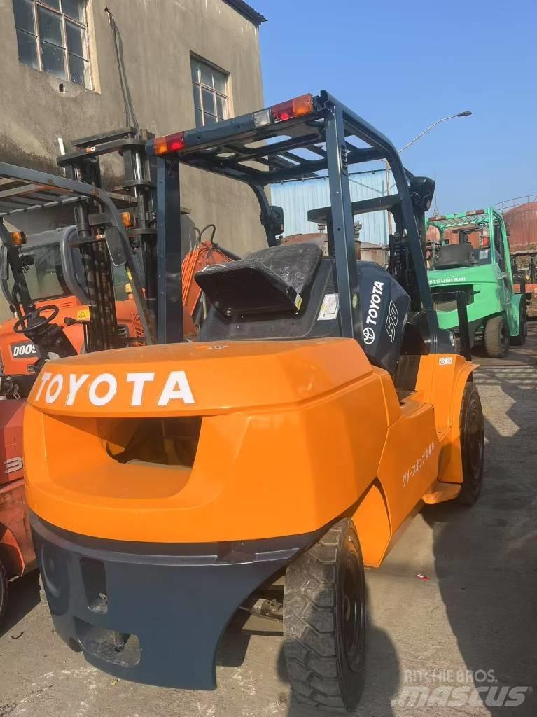 Toyota FD 50 Dyzeliniai krautuvai