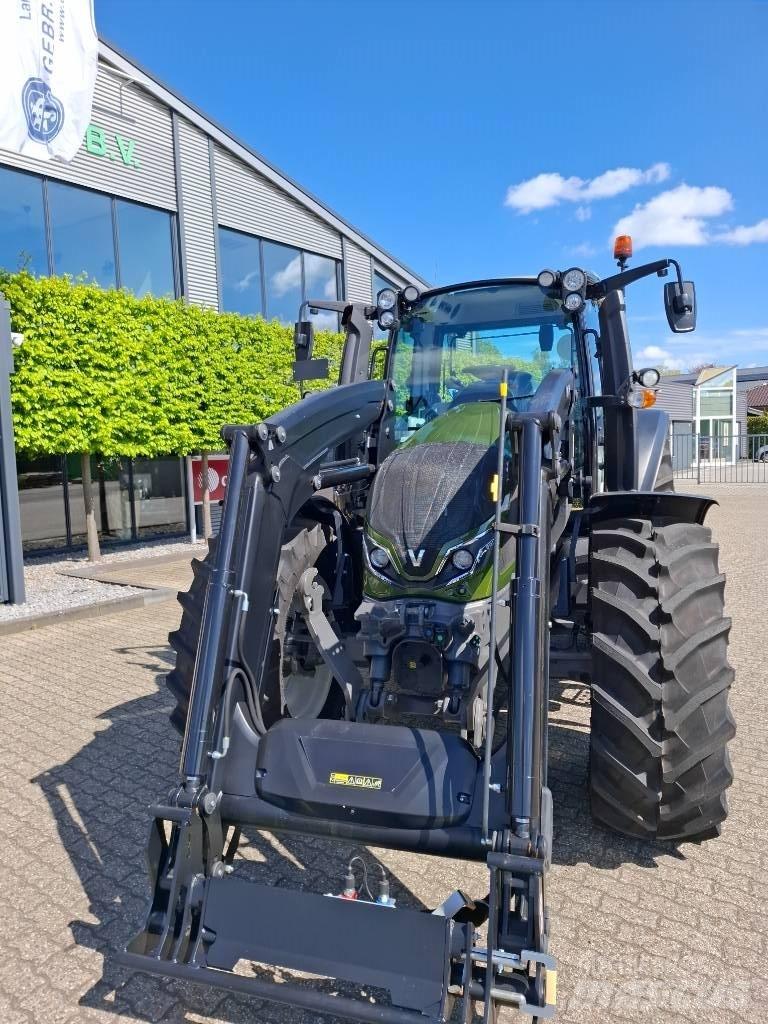 Valtra G 125 Active Traktoriai