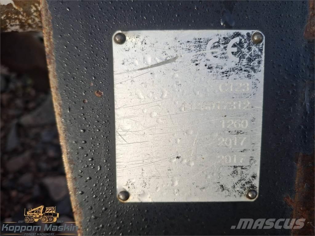 Komatsu c123 Medžių kirtimo mašinų darbinės galvos