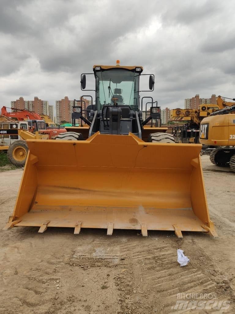 XCMG ZL50G Naudoti ratiniai krautuvai