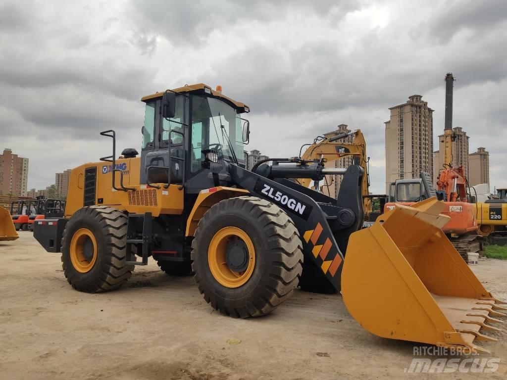 XCMG ZL50G Naudoti ratiniai krautuvai