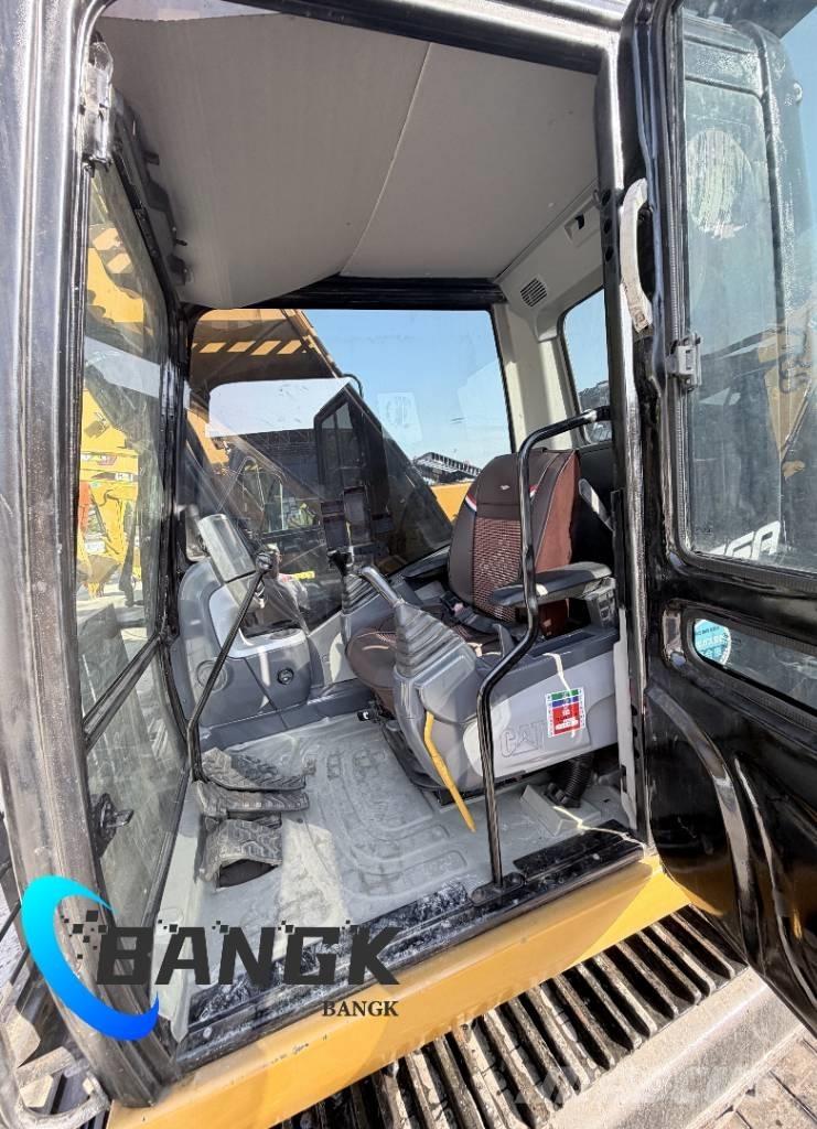 CAT 320 D Vikšriniai ekskavatoriai