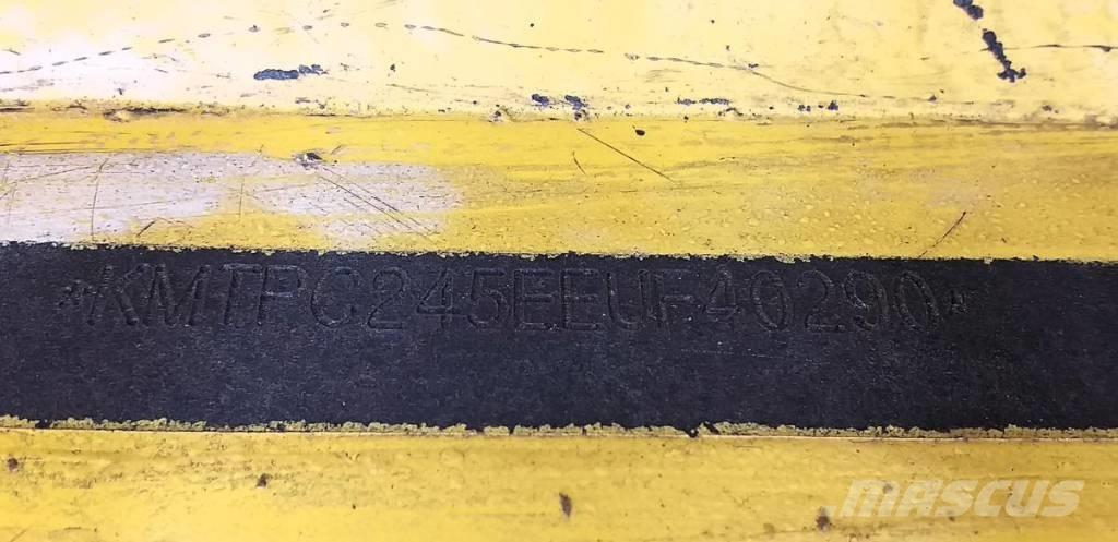 Komatsu PC 138 US-10 Vikšriniai ekskavatoriai